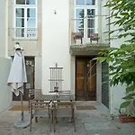 Casa Da Muralha