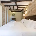 Casa Da Muralha *